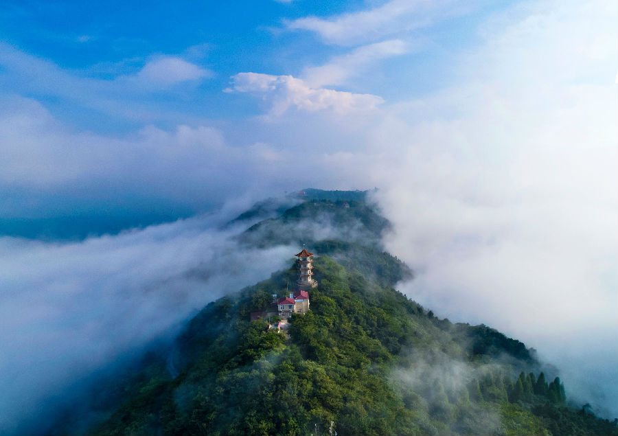 《美在雞公山》 攝影:甘振明 電話:13838779933 南陽市 _看圖王_看圖王.jpg 圖片